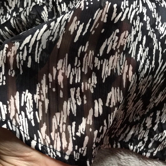 NWOT Forever 21 Sheer, Lace Cut Blouse - Picture 3 of 6